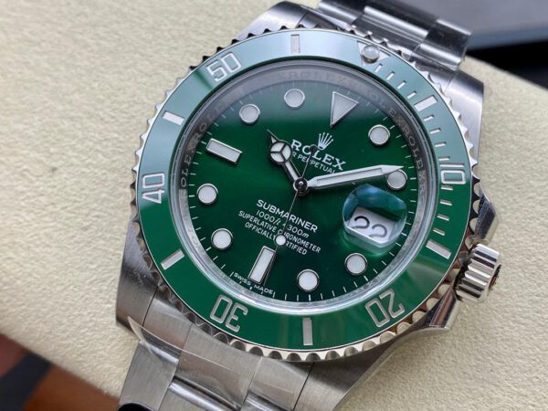 ROLEX Hulk 40 mm - Image 8