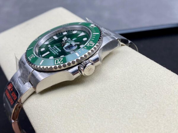 ROLEX Hulk 40 mm - Image 5